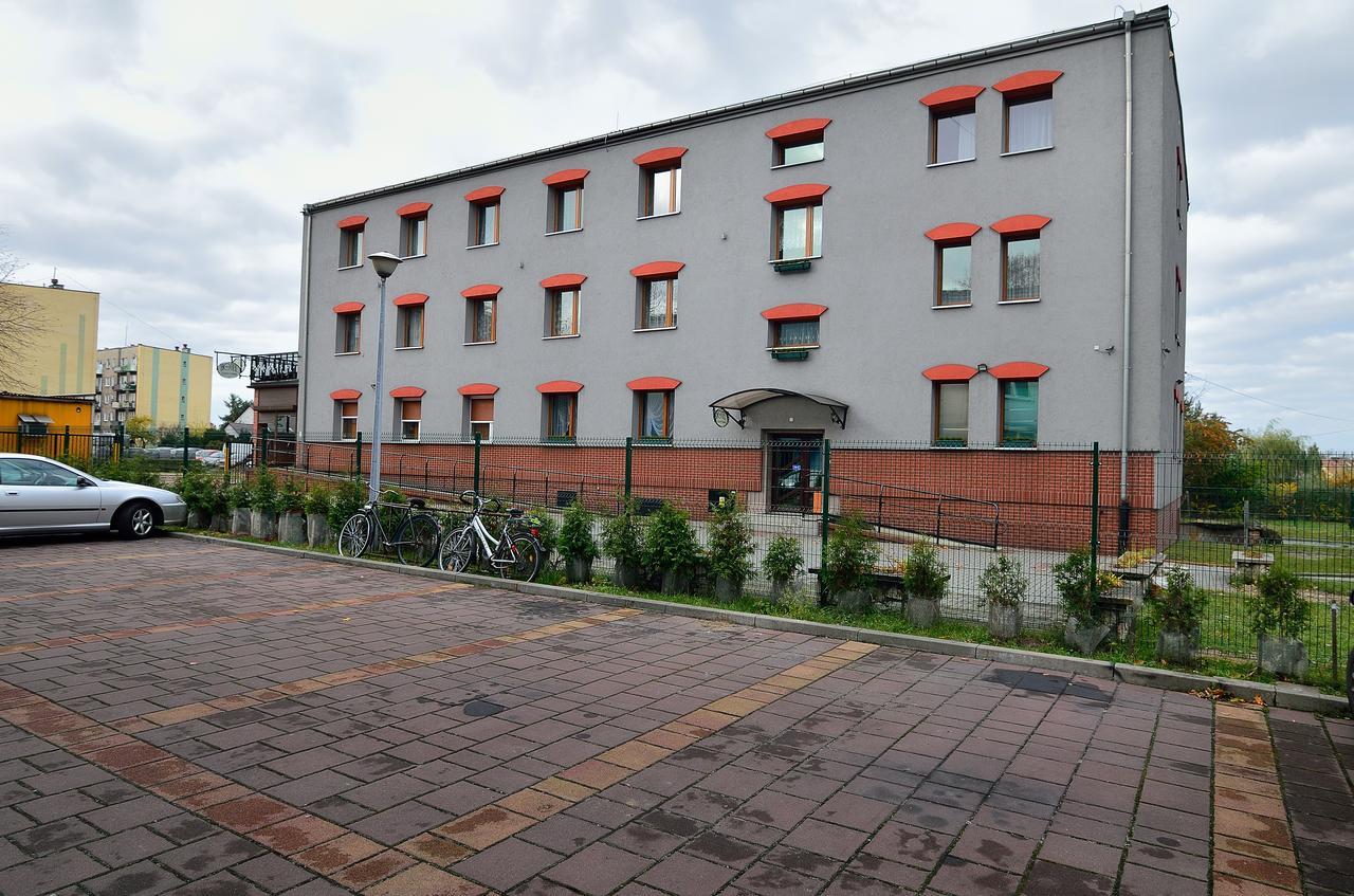 Hotel Gracja Kuznia Raciborska Exterior photo